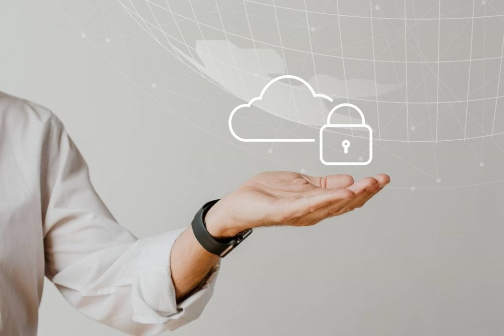 Security Threats in cloud computing